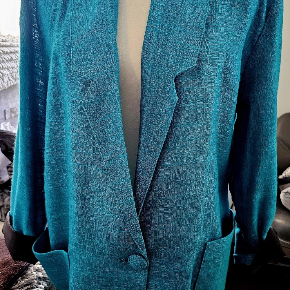 Elegant Teal Women's Blazer